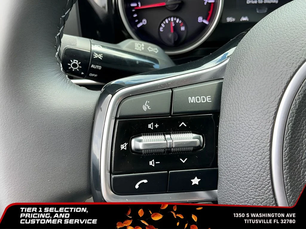 Used 2024 Red Kia EX image 31