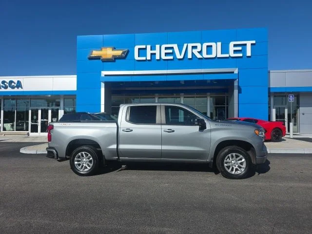 Used 2026 Gray Chevrolet RST image 2