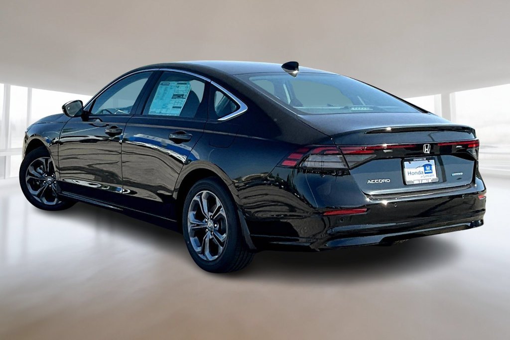 New 2026 Crystal Black Pearl Honda EX-L image 3
