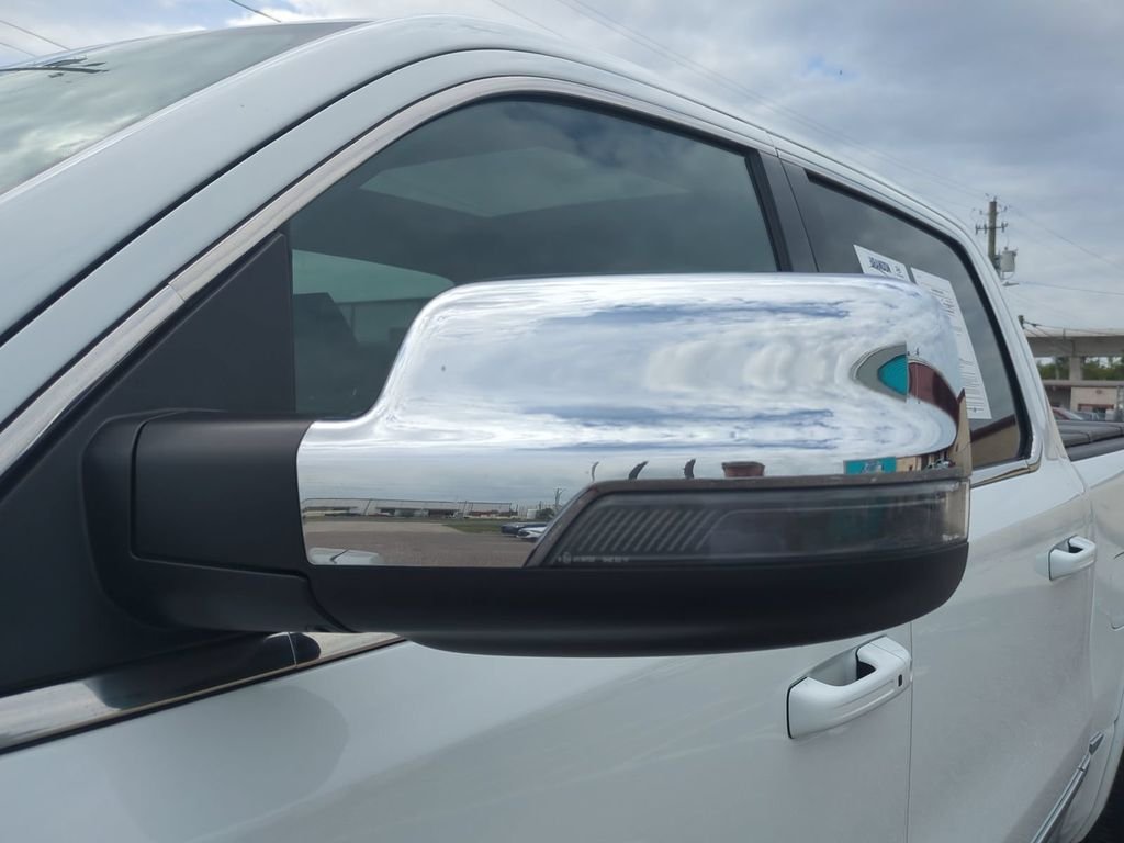 Used 2024 White Ram Limited image 12