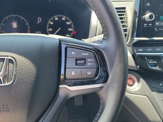 2025 Honda Odyssey EX-L - Photo 18
