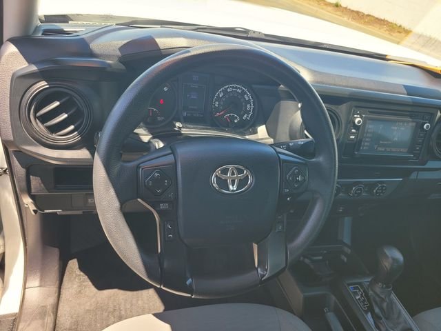 Used 2018 White Toyota SR image 29