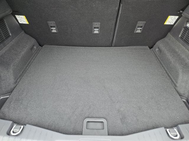 New 2026 Star White Metallic Tri-coat Ford Premium image 40