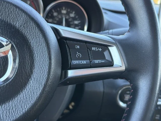 Used 2017 White Mazda Grand Touring image 27