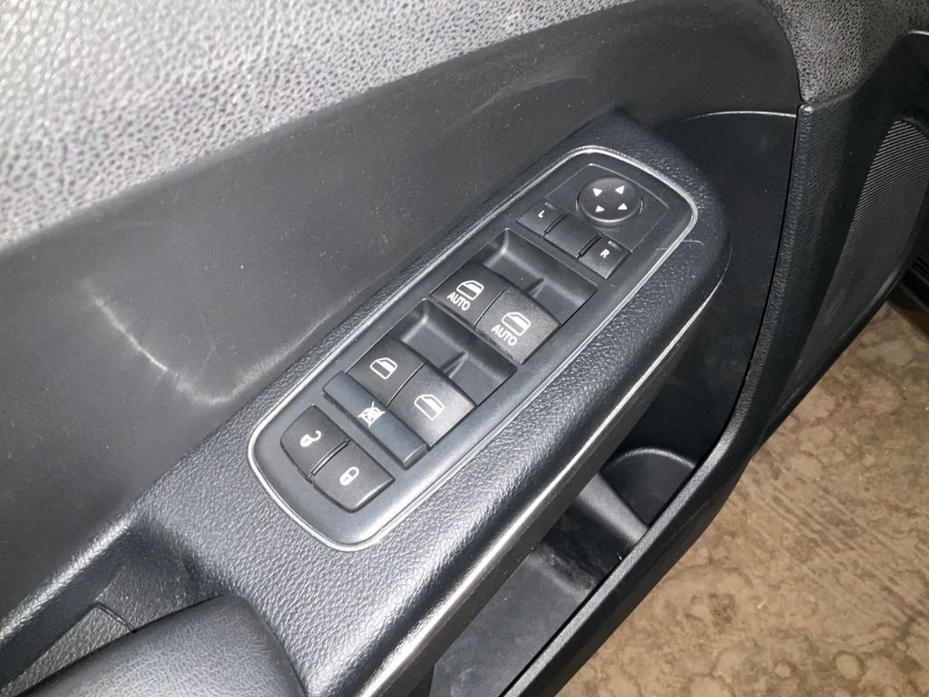 Used 2017 Gray Chrysler Limited image 16