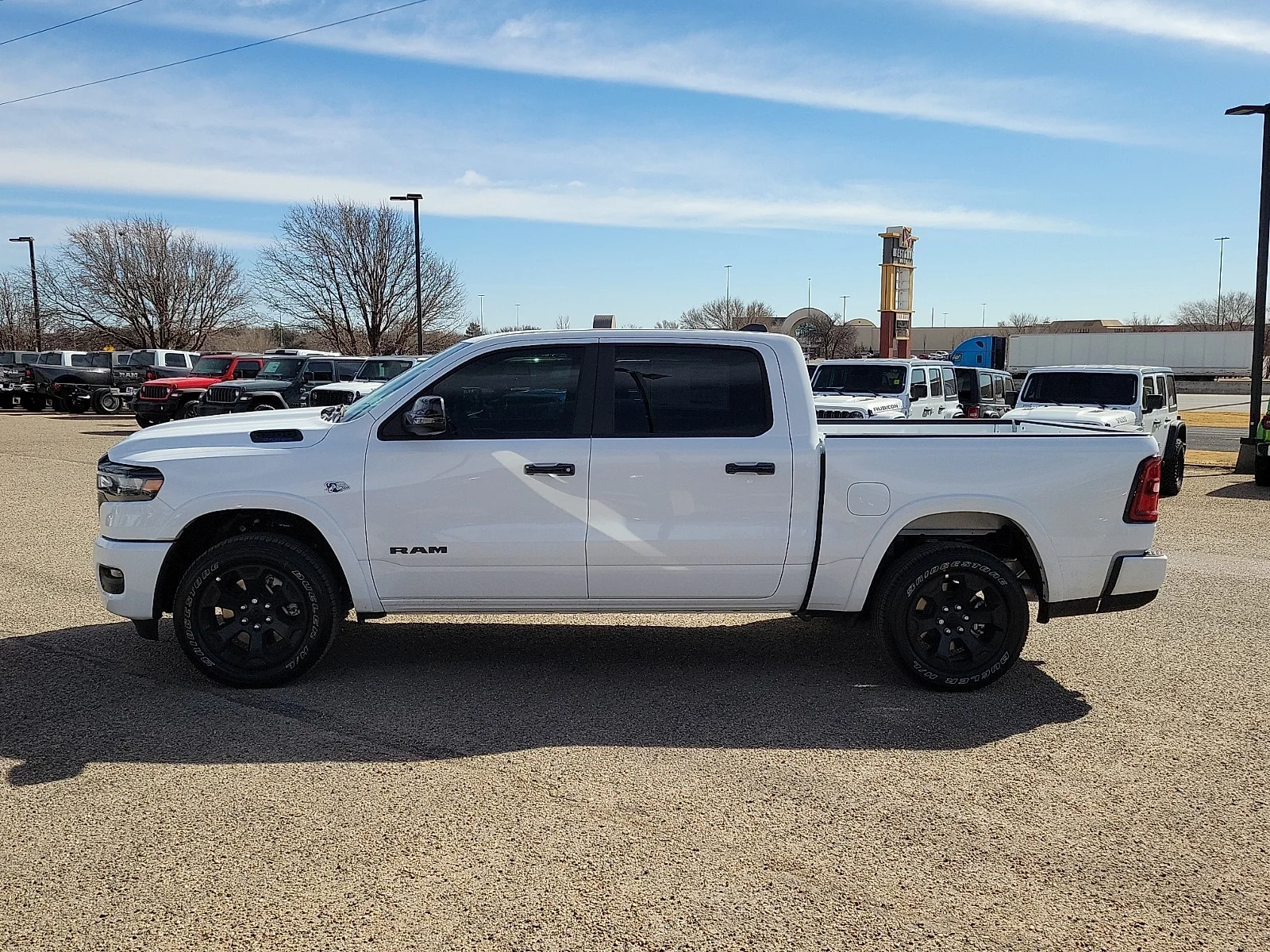 New 2026 PW7 Bright Whit Ram LONE STAR CREW CAB 4X4 5