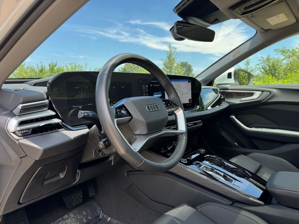 Used 2025 White Audi  image 4