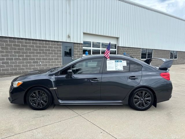 Used 2018 Dark Gray Metallic Subaru Base image 9