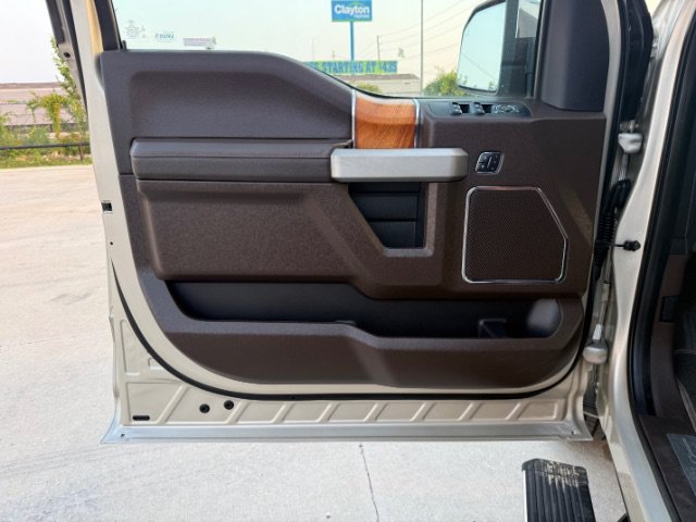 Used 2018 Gold Ford King Ranch image 24