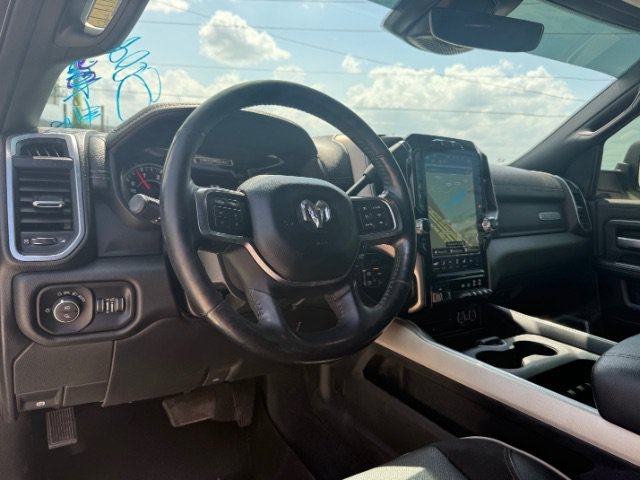Used 2019 Granite Crystal Metallic Clearcoat Ram Laramie image 13