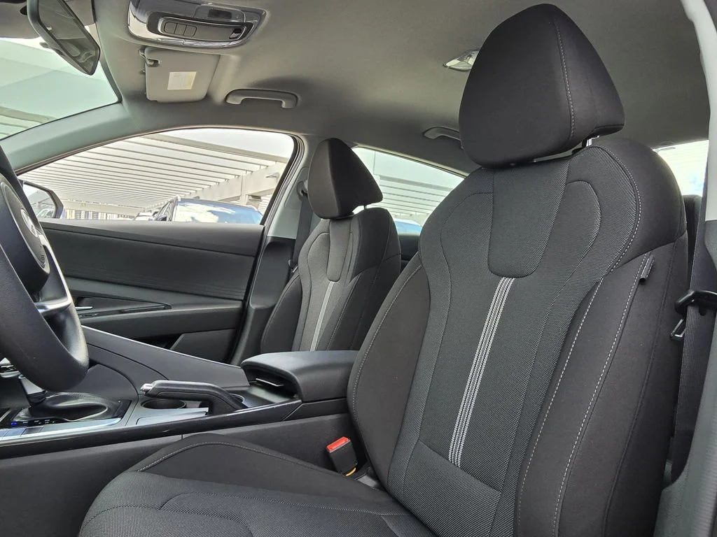 New 2026 Gray Hyundai SE image 14