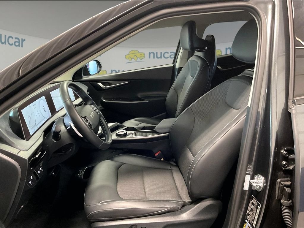 Used 2024 Gray Kia Light image 10