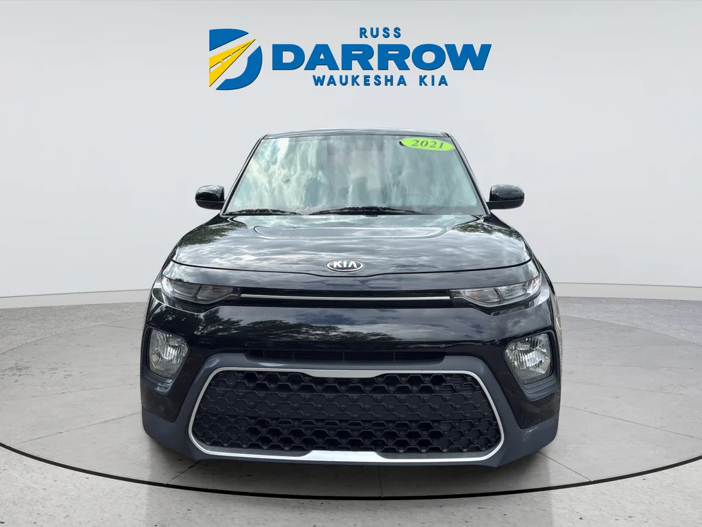 Used 2021 Black Kia S image 8