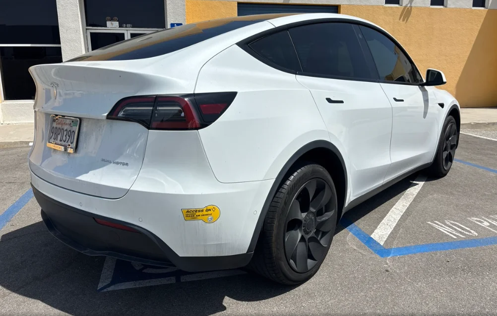 Used 2022 White Tesla Long Range image 5