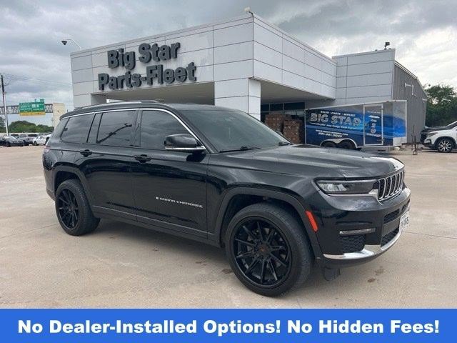 Used 2021 Diamond Black Crystal Pearlcoat Jeep Limited image 2