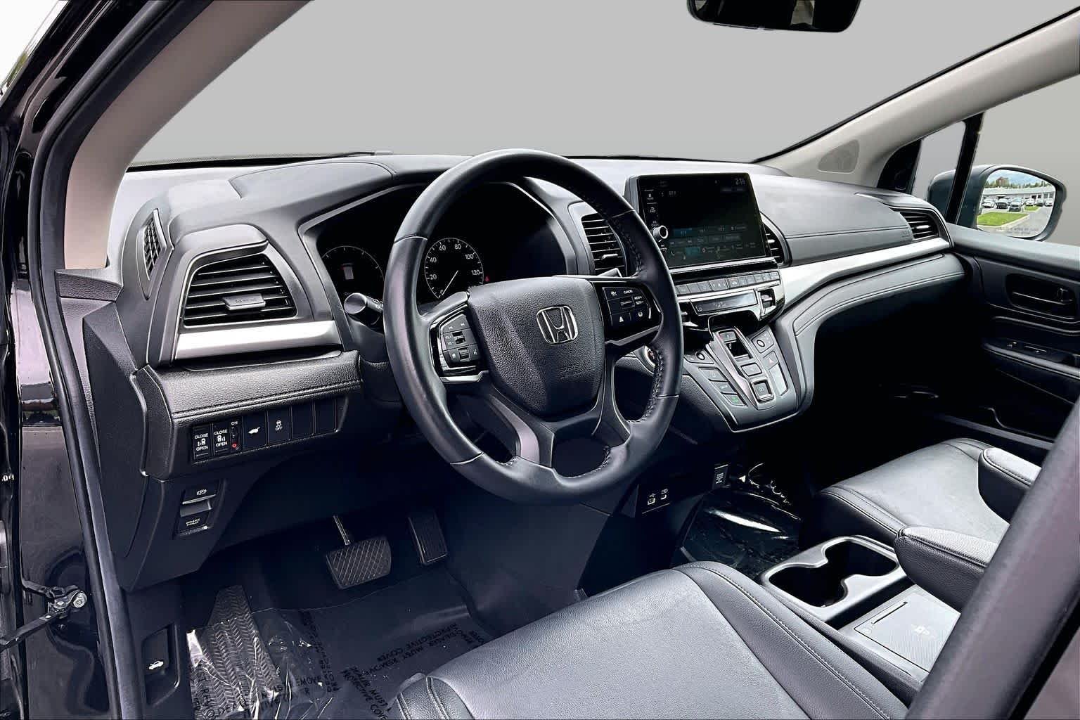 Used 2025 GRAY Honda EX-L image 18