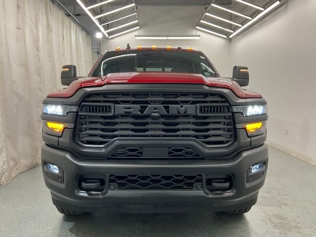 New 2026 Molten Red Pearl-Coat Exterior Paint RAM Tradesman image 3