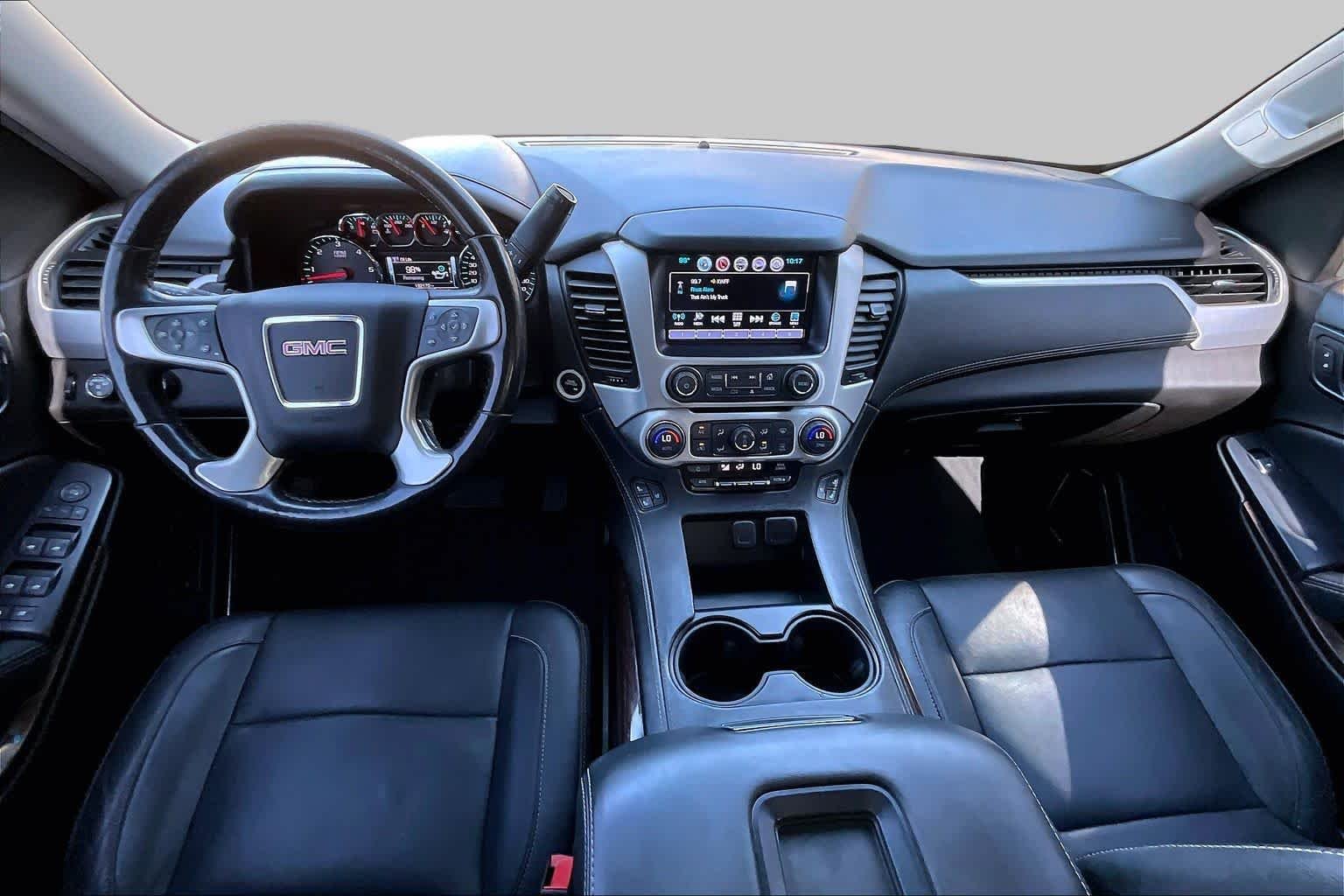Used 2018 Quicksilver Metallic GMC SLT image 13