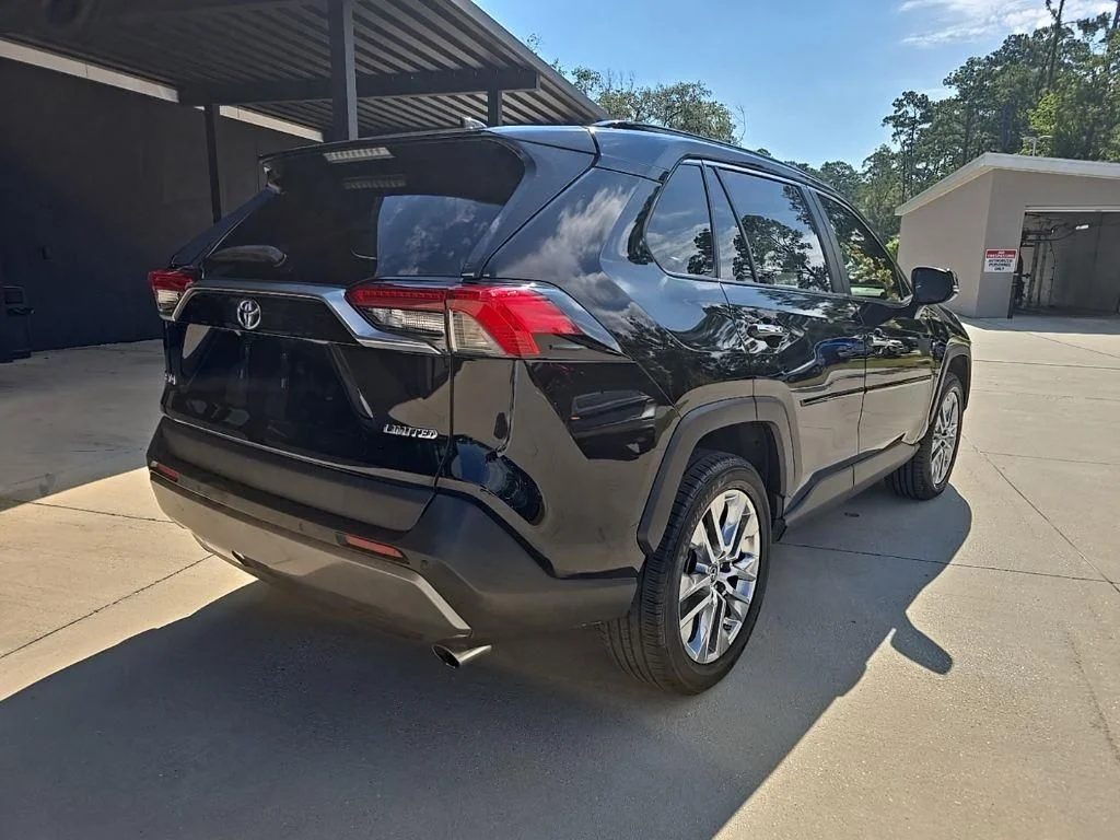 Used 2019 Black Toyota Limited image 15