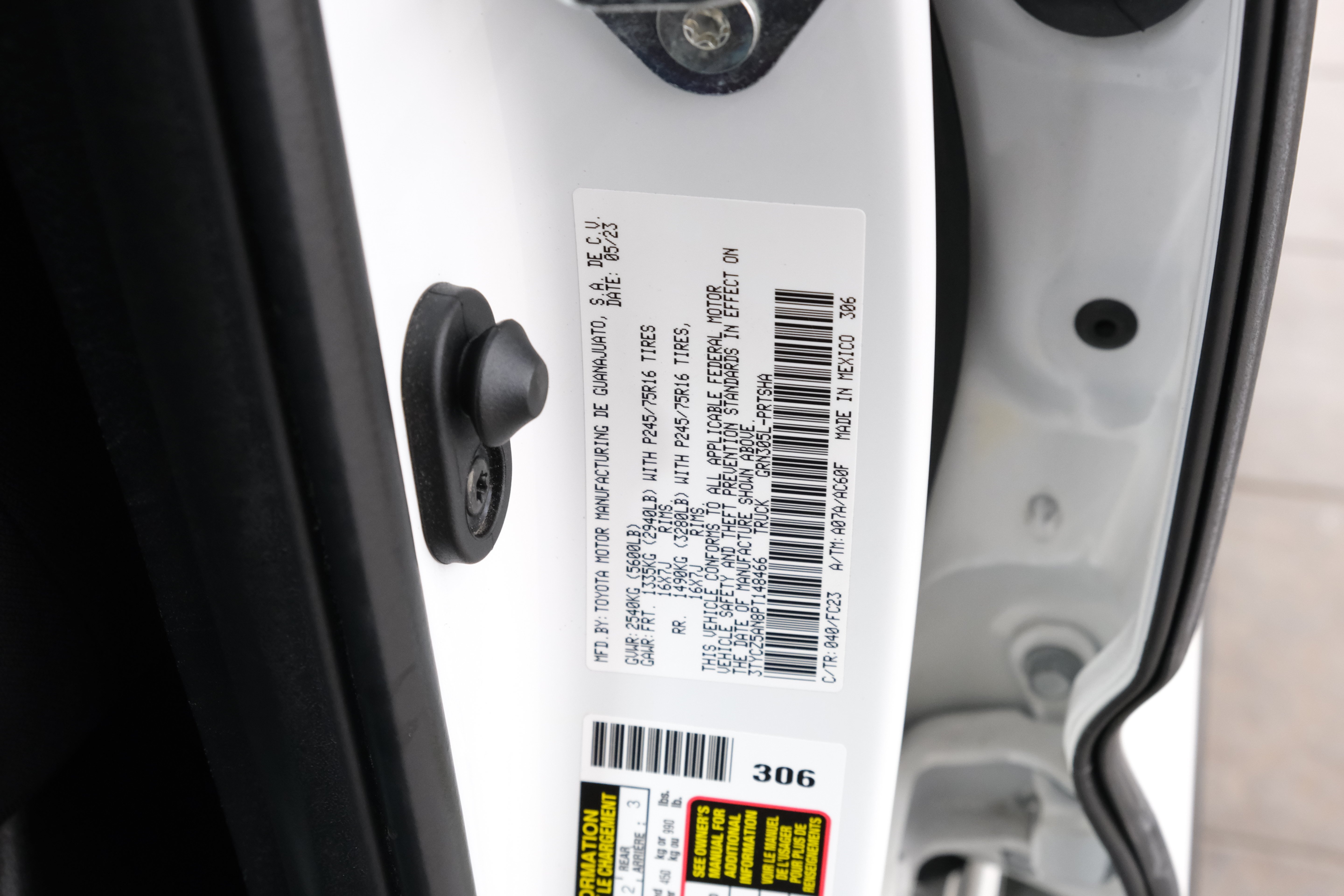 2023 Toyota Tacoma SR5 - Photo 33