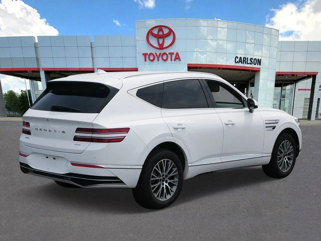 Used 2026 White Genesis 2.5T image 5