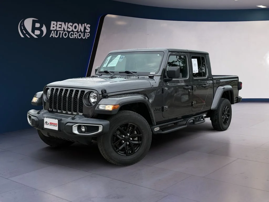 2022 Jeep Gladiator Sport S 4WD photo