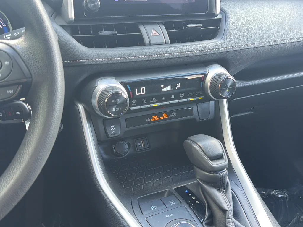 Used 2024 White Toyota LE image 24