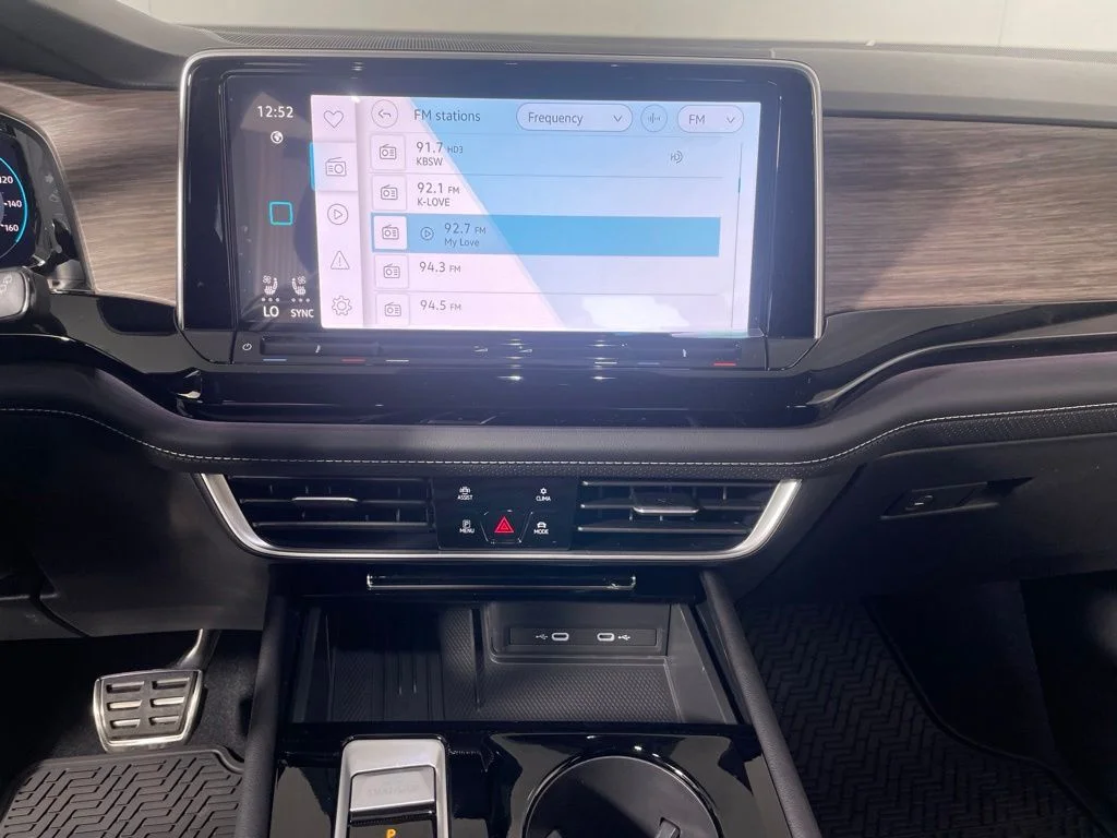 New 2026 Gray Volkswagen 2.0T SEL Premium R-Line image 15