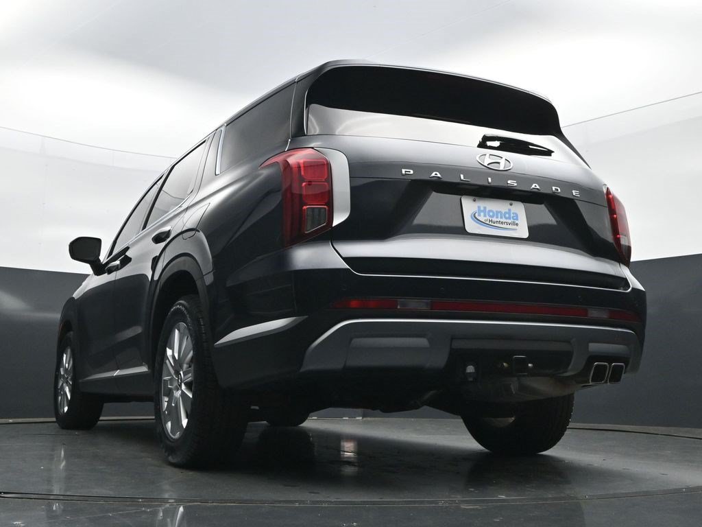 Used 2024 Moonlight Cloud Hyundai SEL 7P image 38
