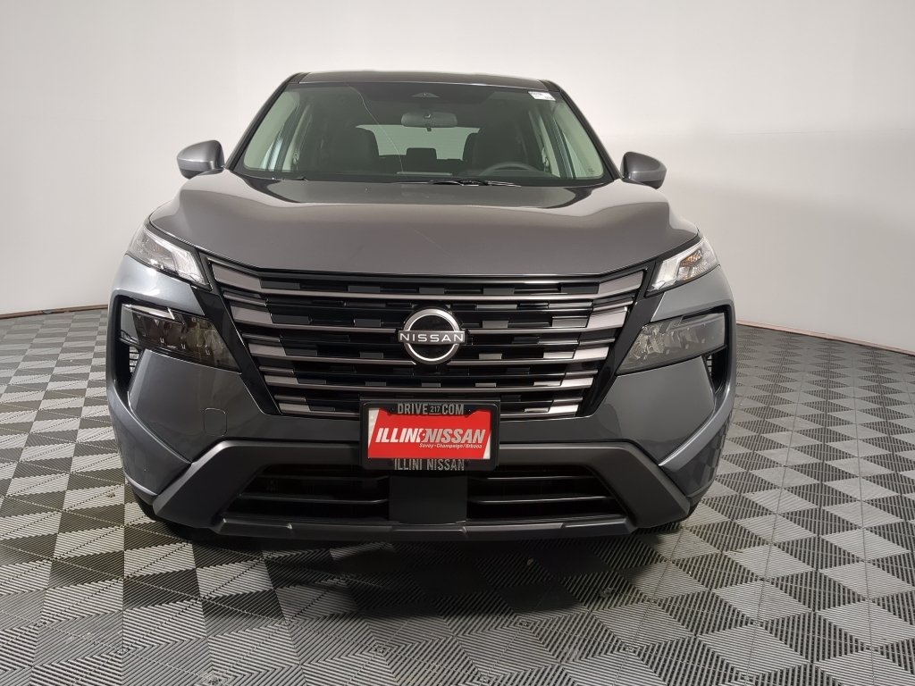 New 2026 Gun Metallic Nissan SV image 4