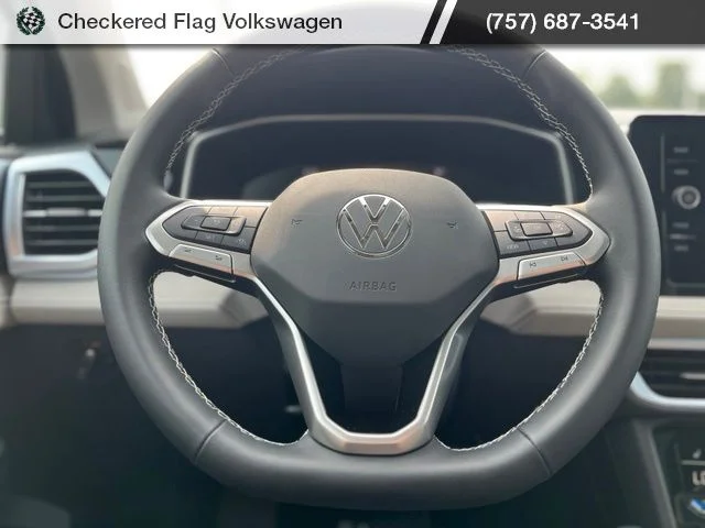 New 2026 White Volkswagen 1.5T SE image 35