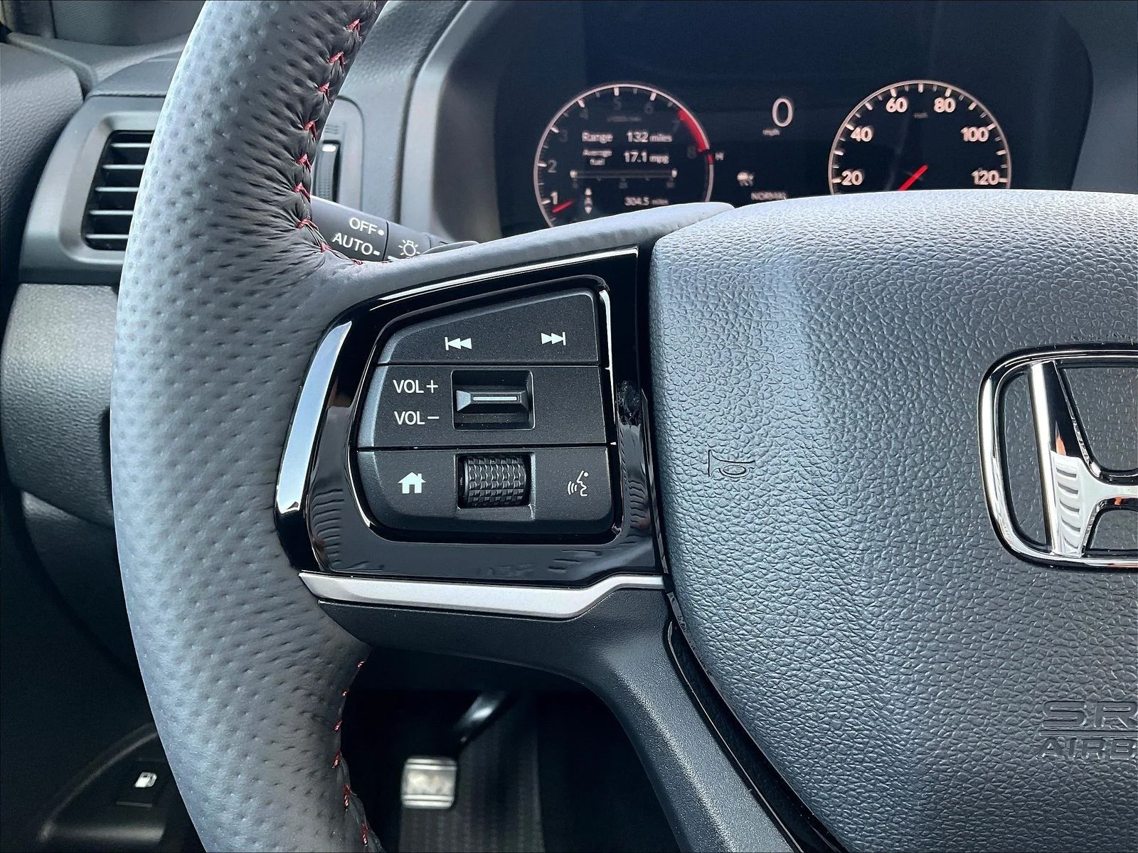 2026 Honda Ridgeline Black Edition - Photo 30