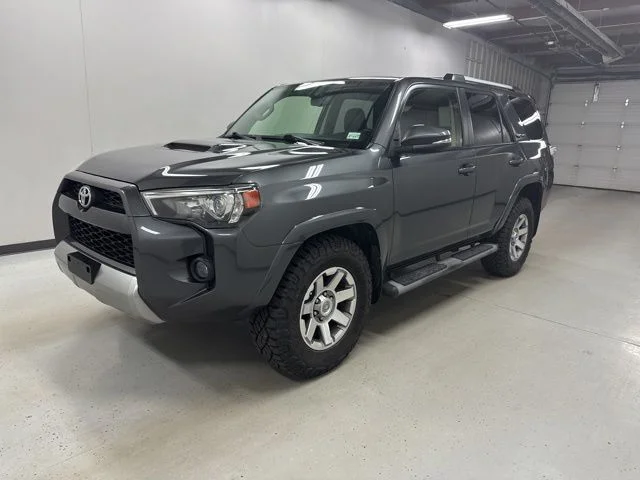 2016 Toyota 4Runner Trail Premium 4x4 V6's photo