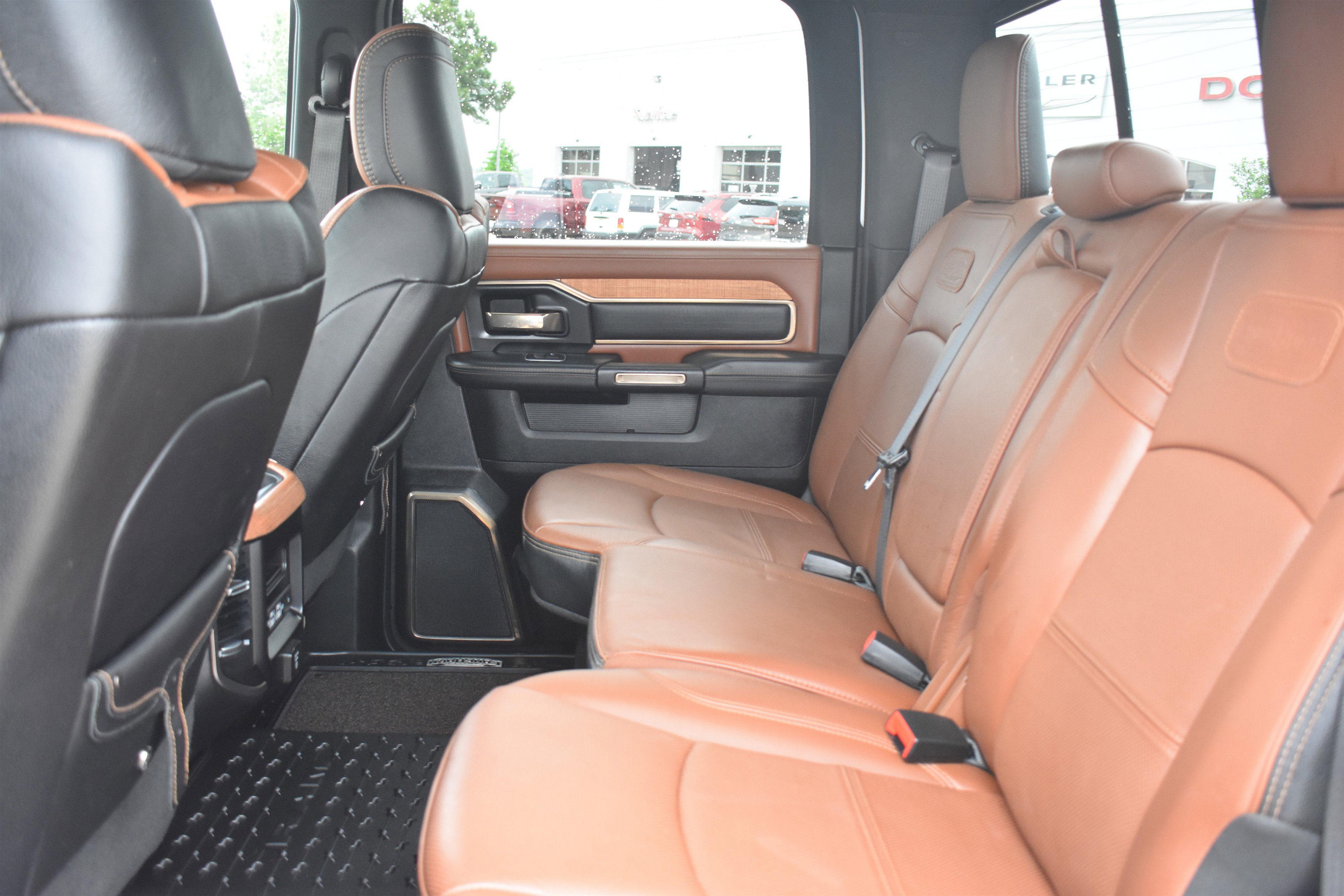 2022 RAM Ram 3500 Pickup Longhorn - Photo 21