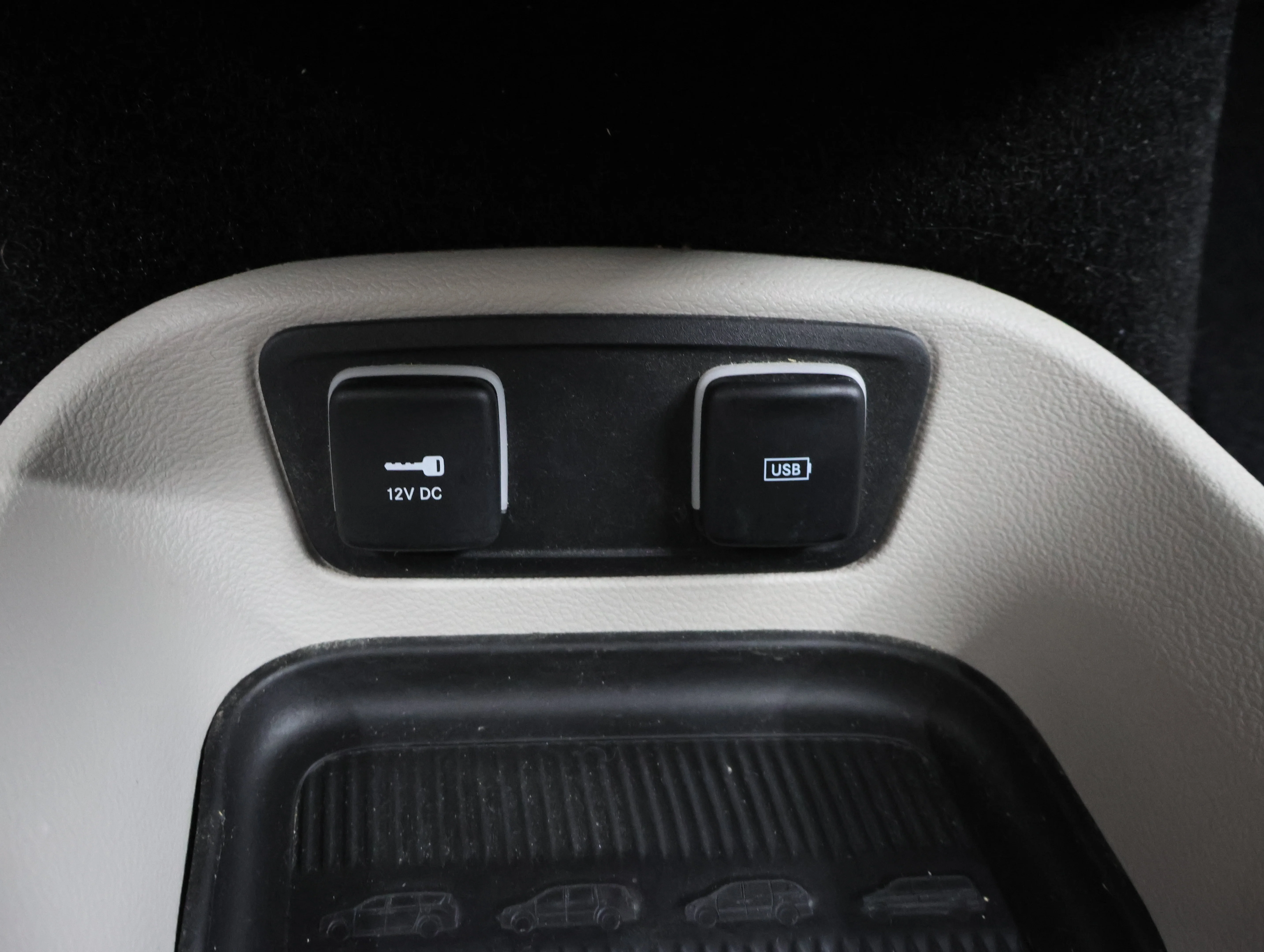 Used 2017 Jazz Blue Pearlcoat Chrysler Touring L image 46