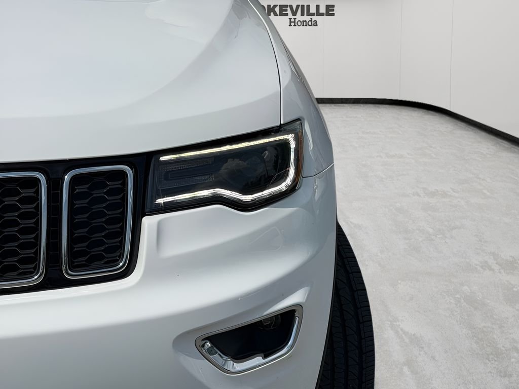 Used 2021 Bright White Clearcoat Jeep Limited image 8