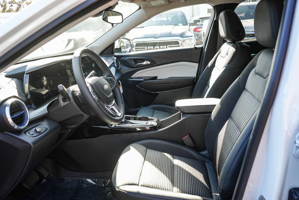 New 2026 Summit White Chevrolet LT image 16