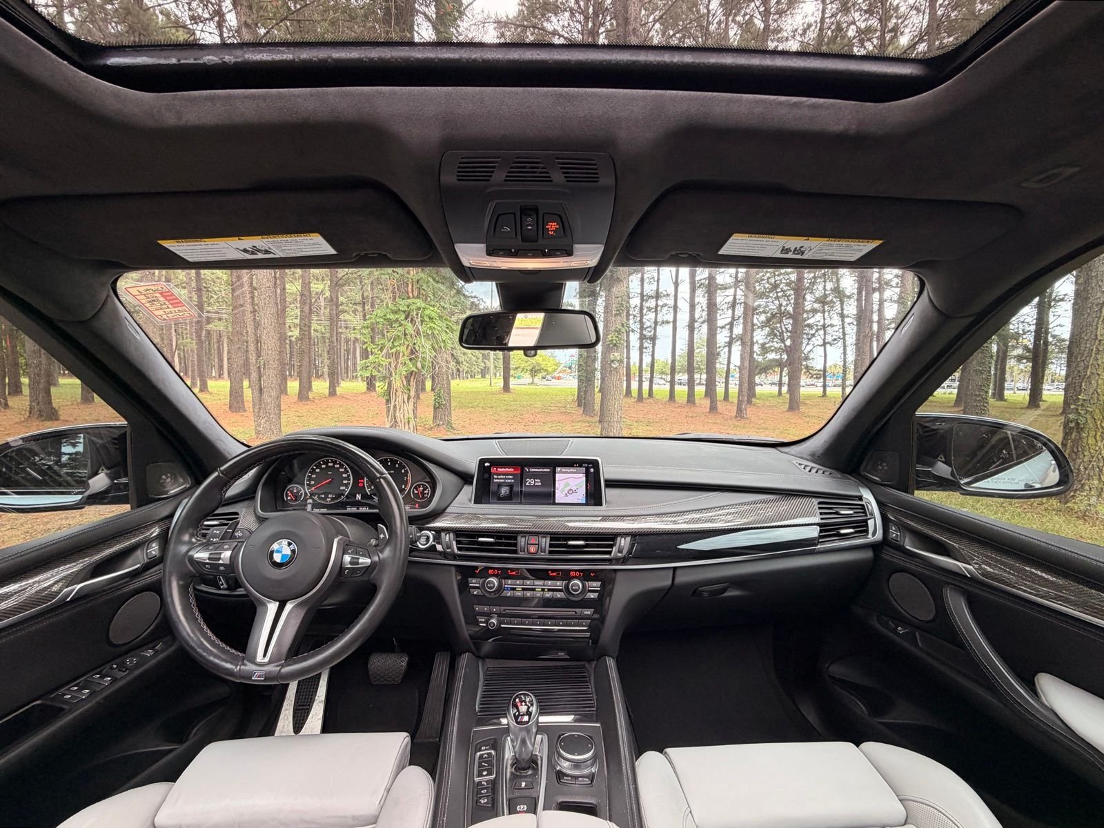 Used 2018 Silverstone Metallic BMW Base image 2