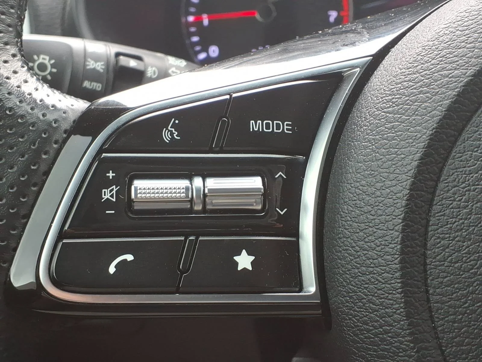2022 Kia FORTE GT-Line - Photo 31