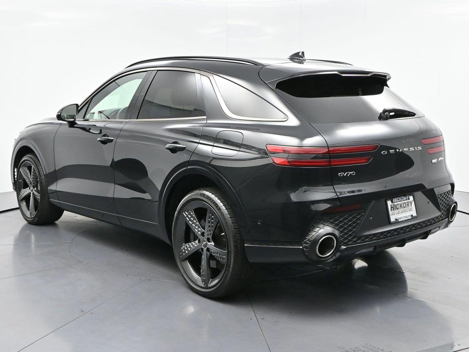Used 2023 Vik Black Genesis 2.5T Standard image 5