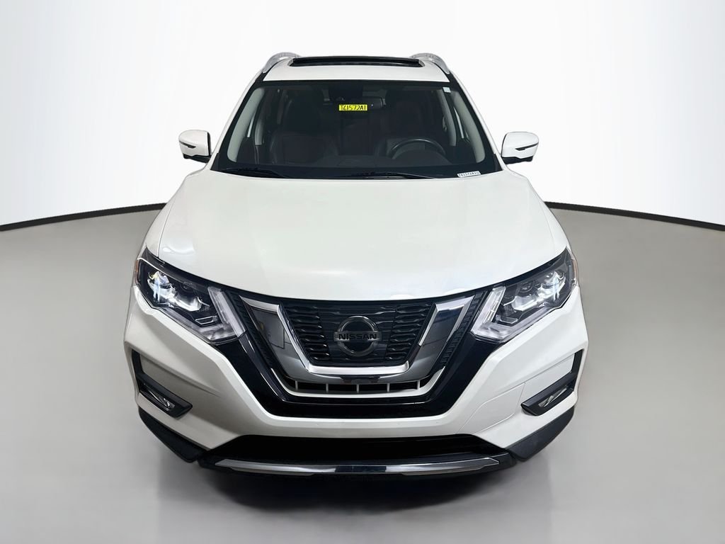 Used 2017 Pearl White Nissan SL image 2