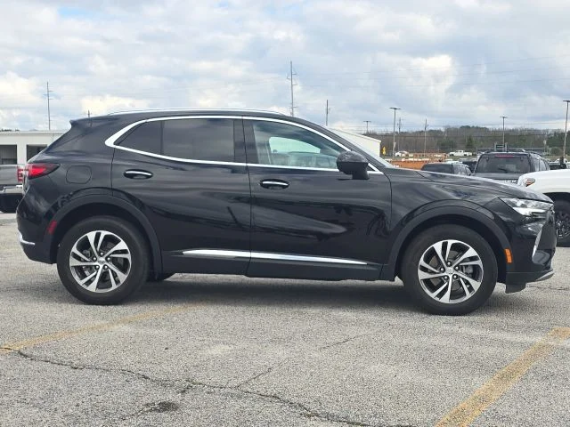 Used 2023 Black Buick Essence image 6