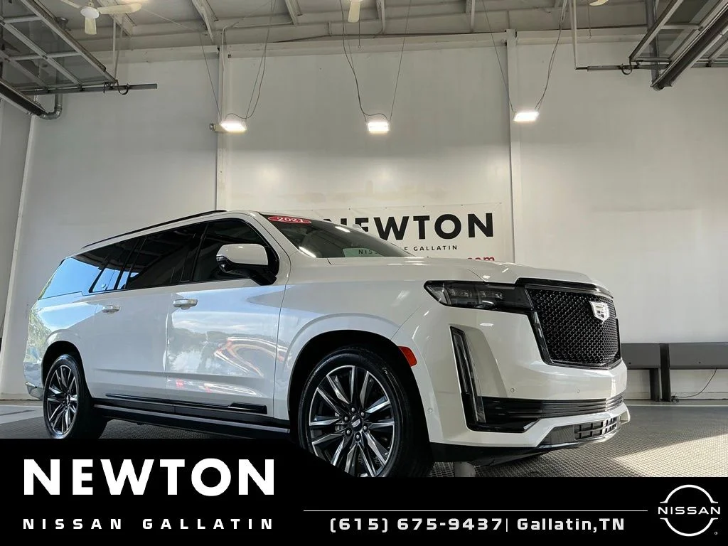 Used 2021 Crystal White Tricoat Cadillac Sport Platinum image 35