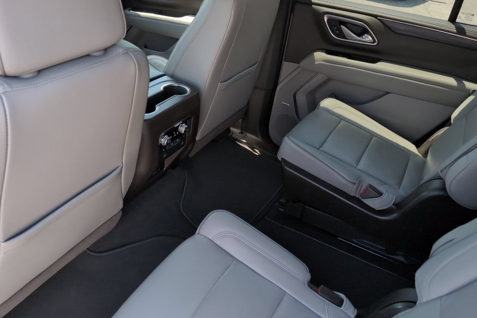 Used 2021 ONYX BLACK GMC SLT image 13