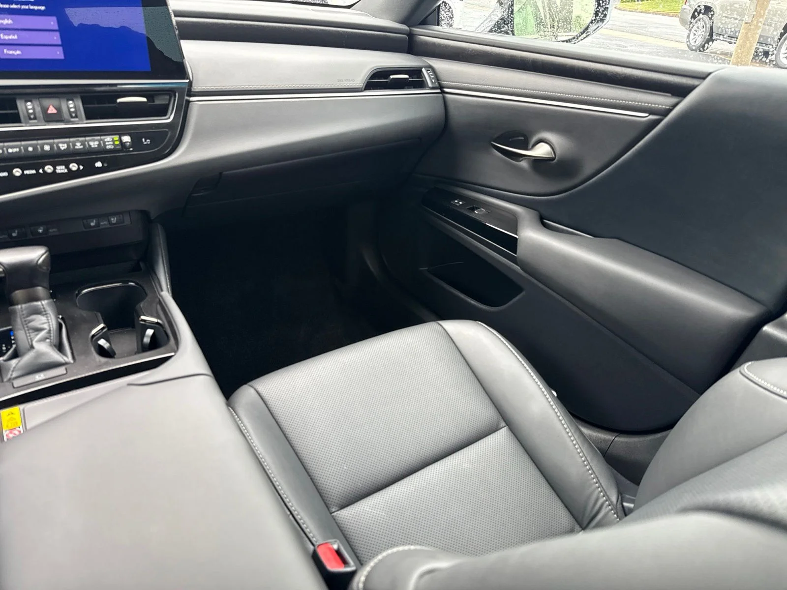 Used 2025 Silver Lexus 350 image 30