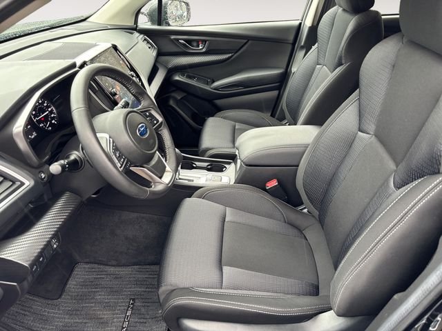 Certified Used 2025 Crystal Black Silica Subaru Premium image 9