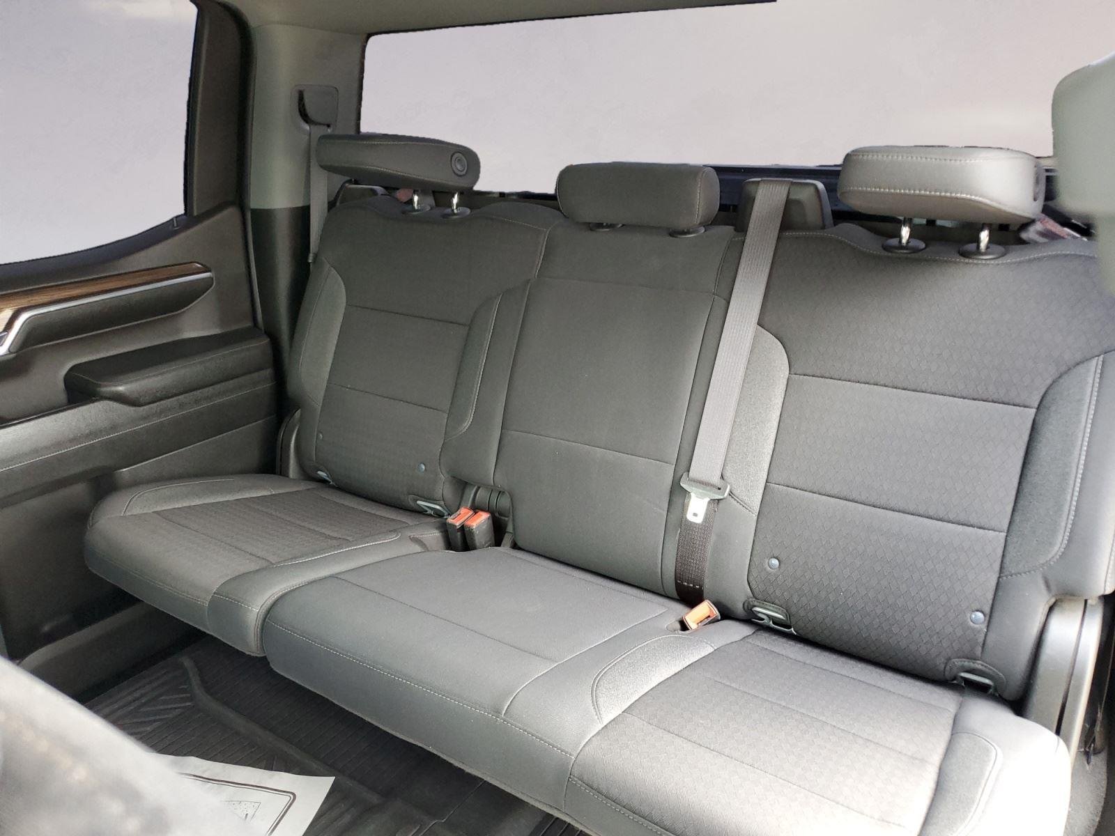 2024 Chevrolet Silverado 1500 RST - Photo 13