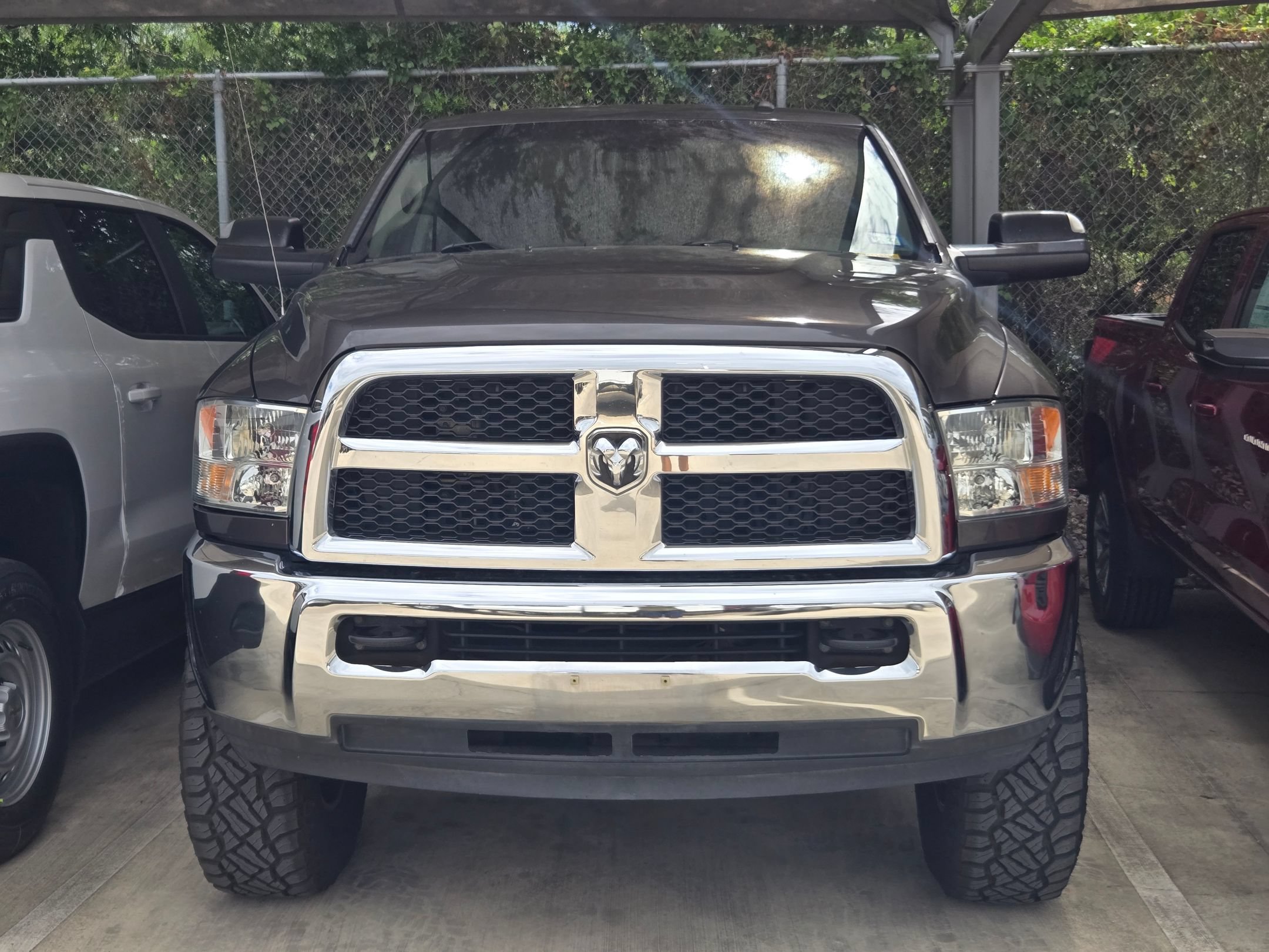 Used 2016 Gray RAM TRADESMAN image 3