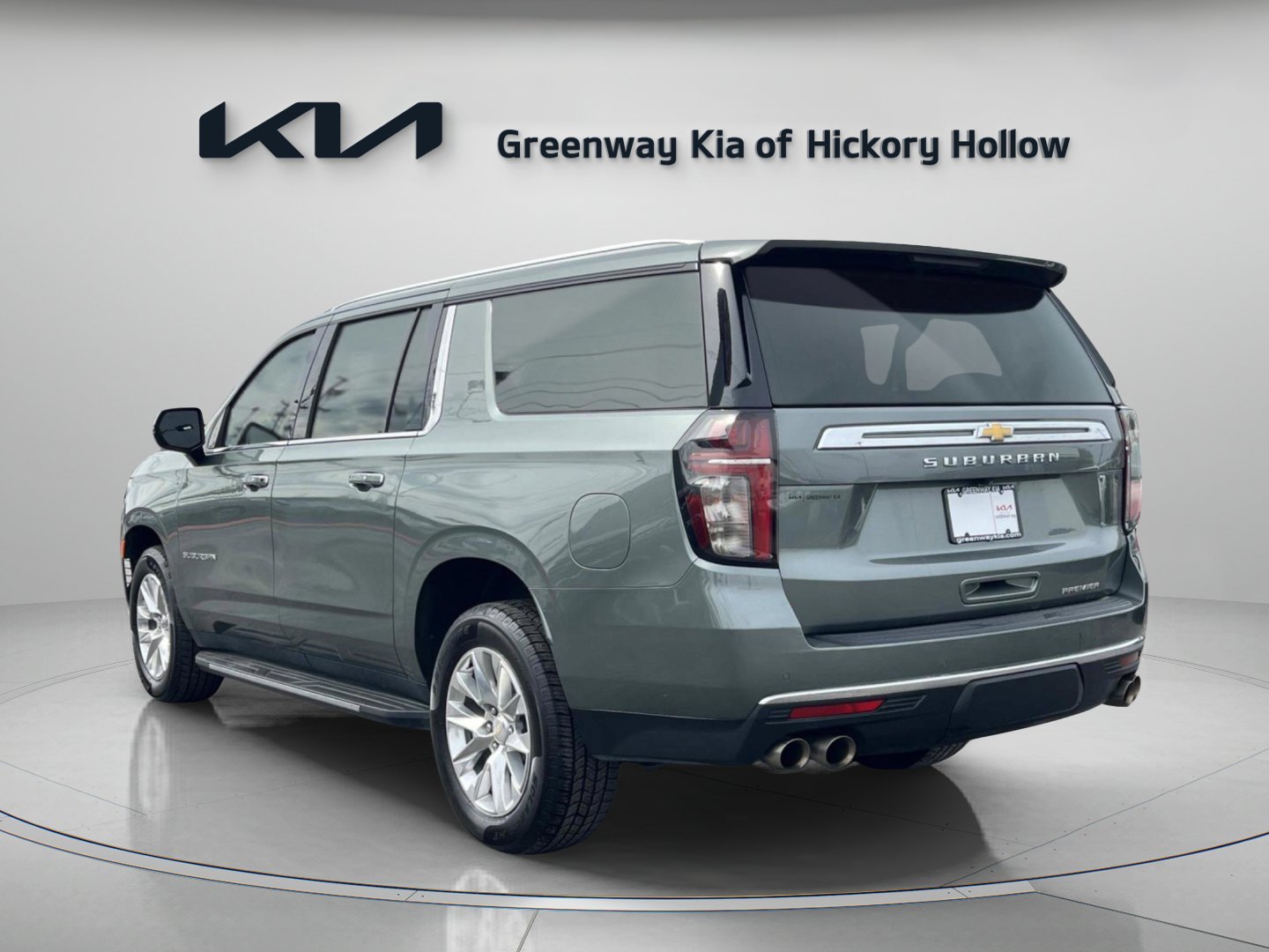 Used 2023 Silver Sage Metallic Chevrolet Premier image 5