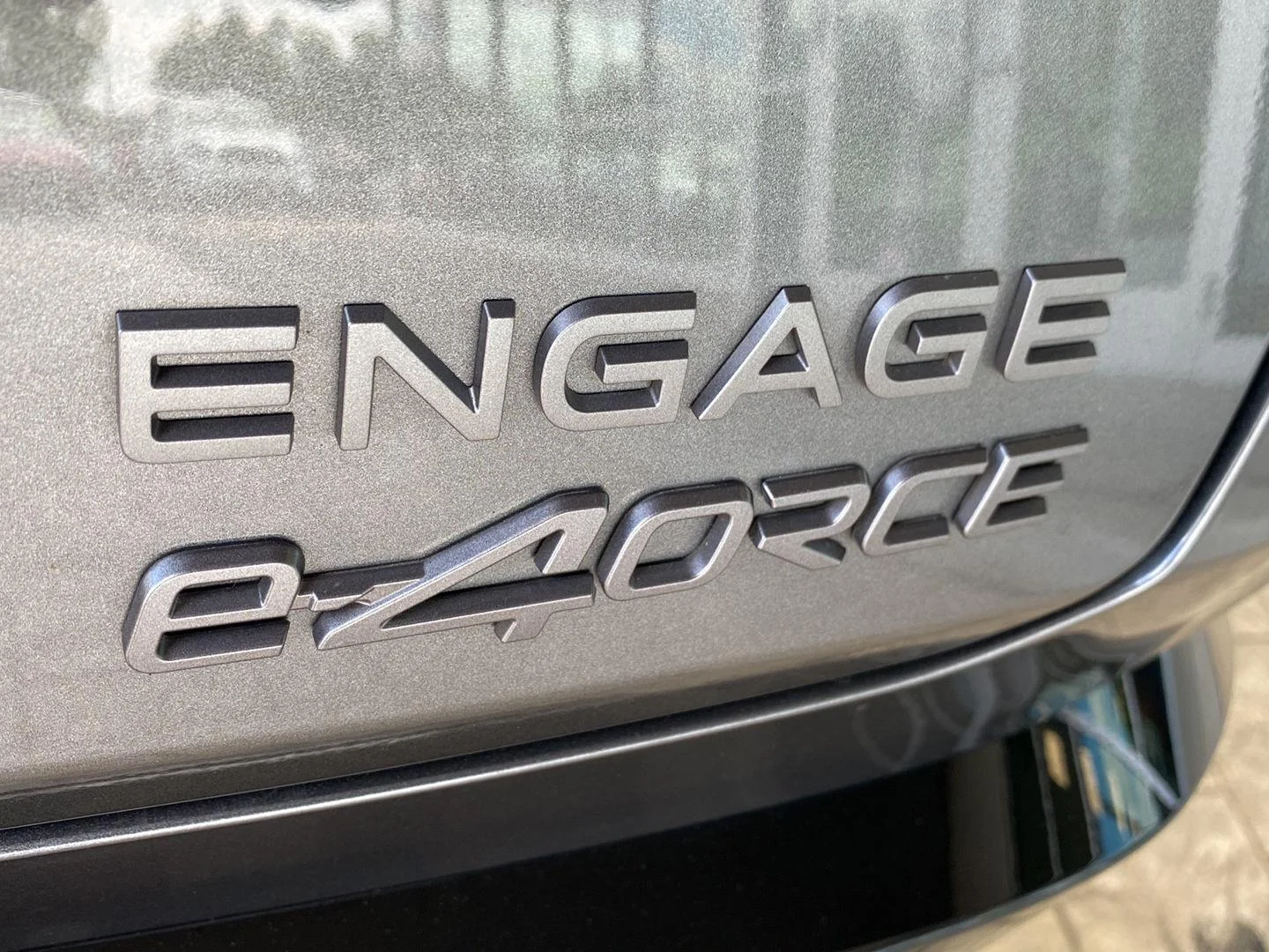 Used 2024 Gun Metallic Nissan ENGAGE image 9